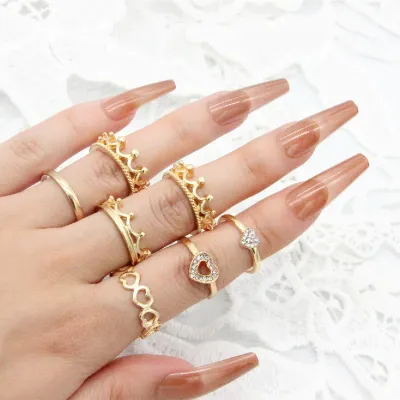 7 Pcs Crown Finger Ring Set