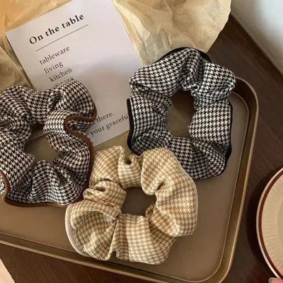 3 Pcs Vintage Style Simple Checkered Hair Scrunchies Set