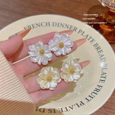 Korean Style Trendy Flower Stud Earrings