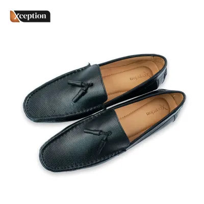 Genuine Cow Vegetable Tanned Leather True Moccasin shoe