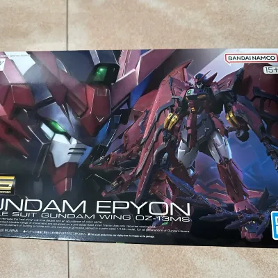 RG 1/144 Epyon Gundam