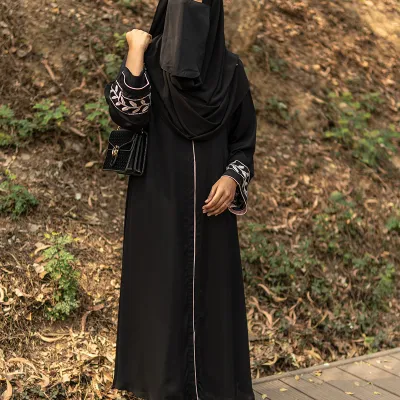 BLack charm Abaya