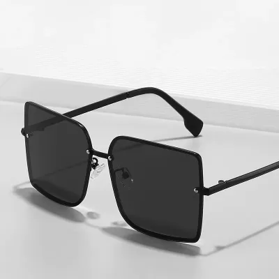 MI KOU POLARISED SQUARE SUNGLASSES GB-MK1386B