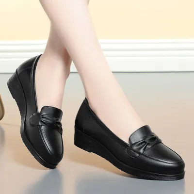 CASUAL FLAT BOTTOM LEATHER SHOE GB-2023