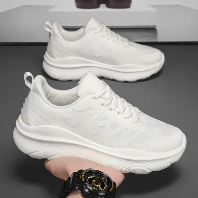 Versatile Lightweight Sports Shoes