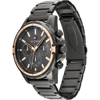 Tommy Hilfiger Analogue Multifunction Quartz Watch for men with Stainless Steel bracelet