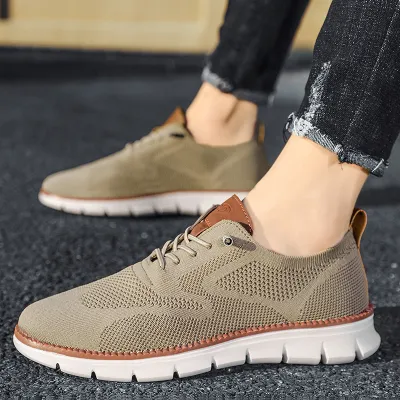 COMFORTABLE CASUAL SNEAKERS WITH FLEXIBLE SOLE