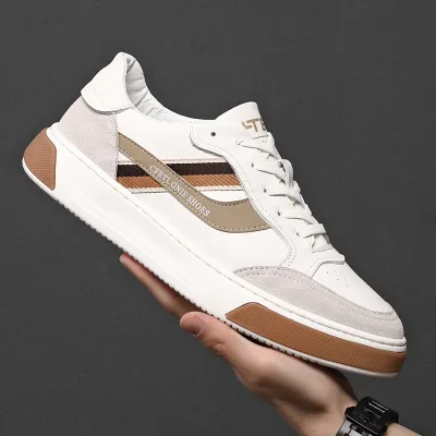 Breathable and Deodorized Leather Sneakers Casual Shoes