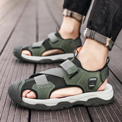 Hiking Outdoor Closed Toe Sandals