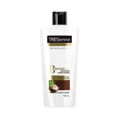 Tresemme Botanique Nourish & Replenish Conditioner 700ml