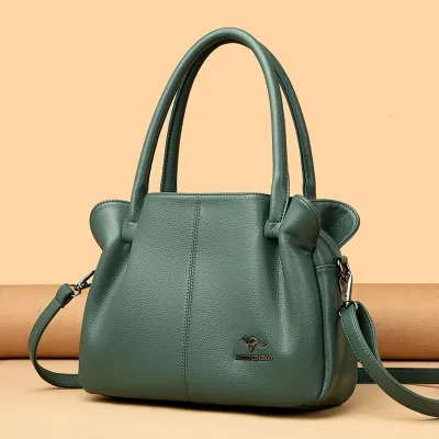 Capacious one-shoulder bag ML2315