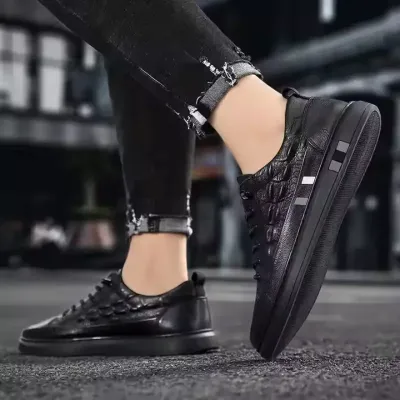 CROCODILE LEATHER CASUAL SHOES 