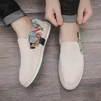 LOW TOP CASUAL CANVAS SHOES 