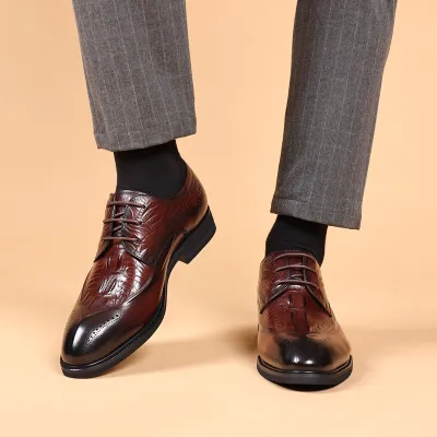 FASHIONABLE AND CASUAL FORMAL SHOES