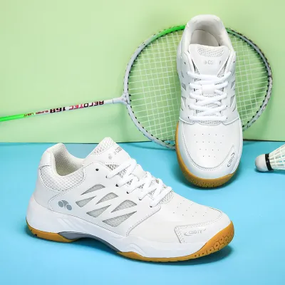  NEW BADMINTON SHOES