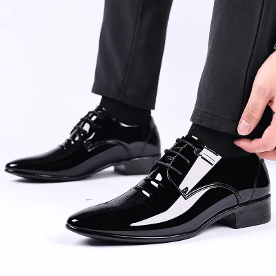 SPRING NEW SHINY LEATHER SHOES FOR MEN