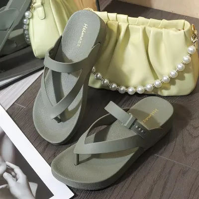 CASUAL TRENDY DAILY INDOOR AND OUTDOOR SANDALS
