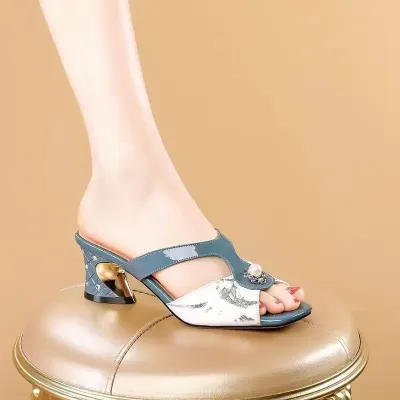 NEW SOFT SOLE COMFORTABLE BEACH HEEL