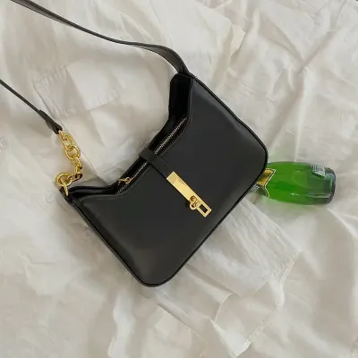 NEW STYLE TRENDY CROSSBODY BAG