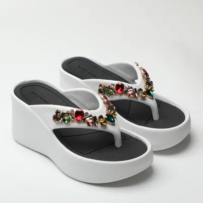 NON-SLIP THICK-SOLED BEACH SANDALS