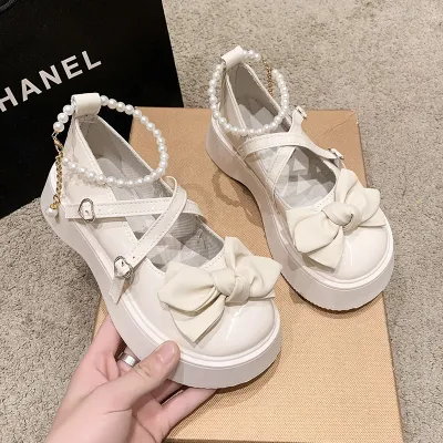 SMALL LEATHER SHOES WOMEN'S OFF WHITE