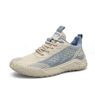FASHIONABLE MEN'S RUNNING SHOES