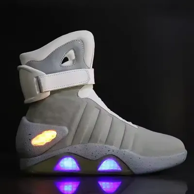 USB CHARGING SHOES