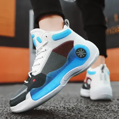 HUSTLE GRIP SNEAKERS
