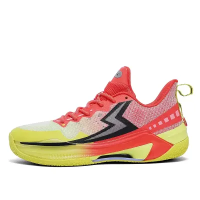 SOFT STRIDE SNEAKERS