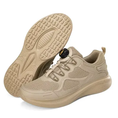 COMFORTABLE SPORTS SHOES
