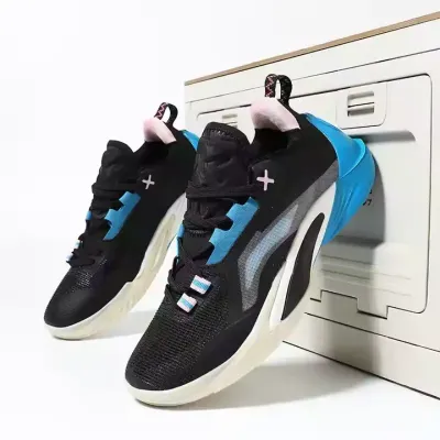 CUSTOM UNISEX BASKETBALL SNEAKERS