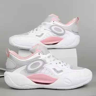 AIRLACE BASKETBALL SNEAKERS
