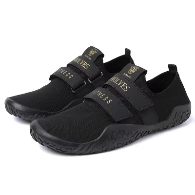FASHIONABLE GYM SHOES SPORT