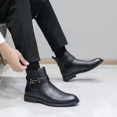 CLASSIC DESIGN BOOTS