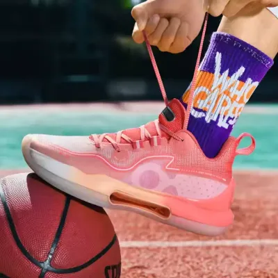 LUMIHOLLOW PRO BASKETBALL SNEAKERS