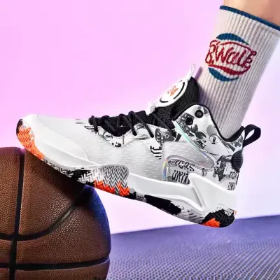 CHUNKY FASHION BASKETBALL SNEAKERS