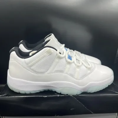 AIR JORDAN 11 LOW RETRO