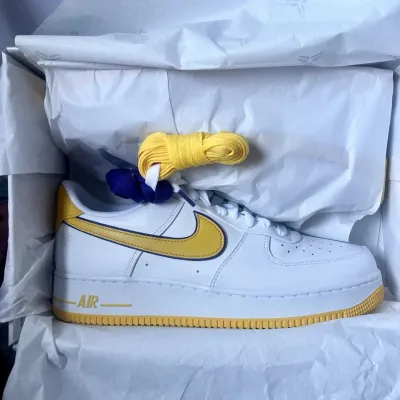 NIKE KOBE BRYANT X AIR FORCE 1 RETRO QS 