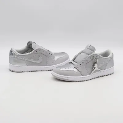 AIR JORDAN 1 RETRO OG