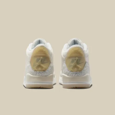 NIKE AIR JORDAN 3 “CRAFT IVORY” 