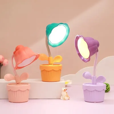 Cute Flower Shape Night Light LED Table Lamp USB Charging Desktop Accessories Students Study Reading Light Children's Gifts