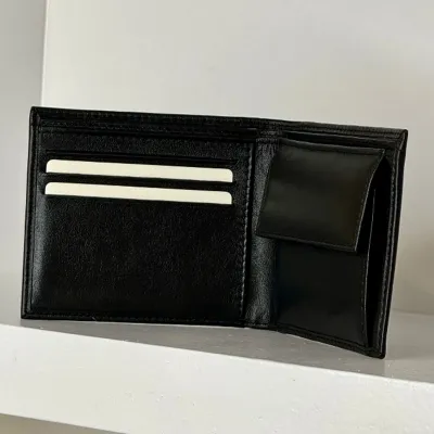 PRADA- BIFOLD MENS LEATHER WALLET- BLACK