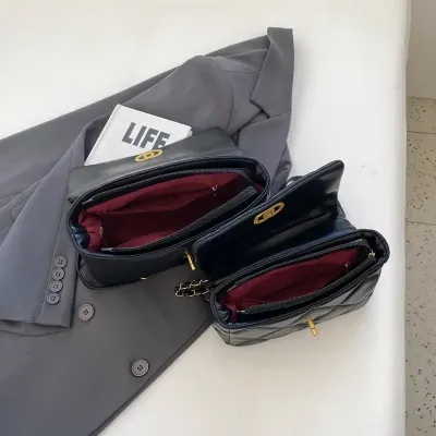 Classic Crossbody Bag