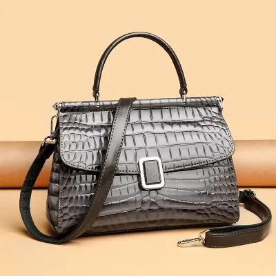 Riviera Classic Handbag