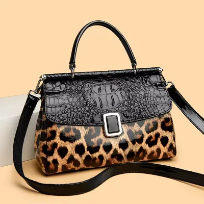 Riviera Classic Handbag