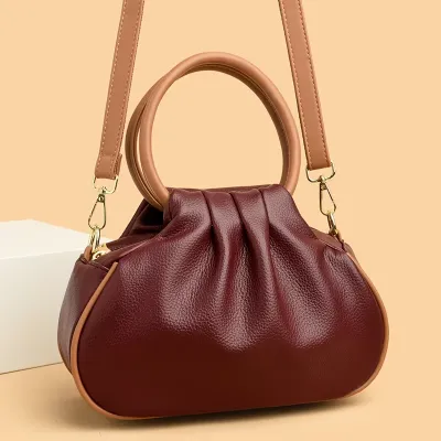 Grand Tourer Messenger Bag