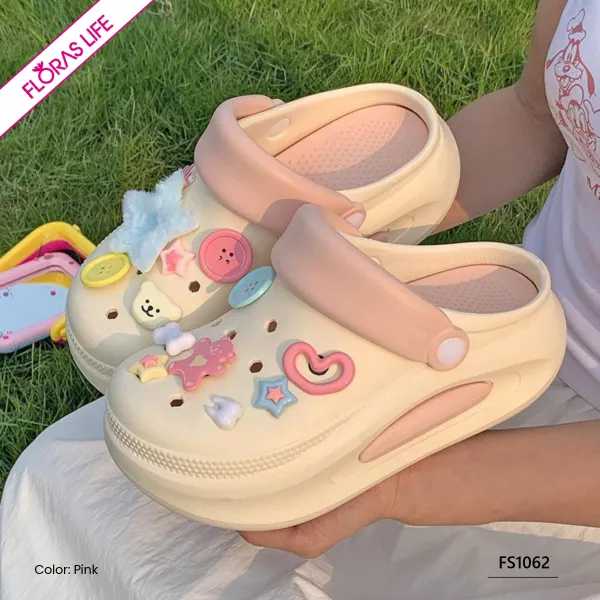 GLOW GLAM FEMALE SLIPPER