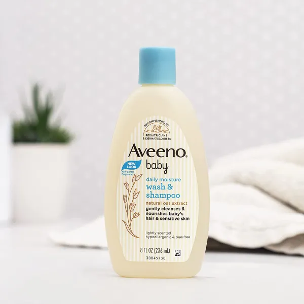 Aveeno Baby Daily Moisture Wash & Shampoo 236ml (Canada)