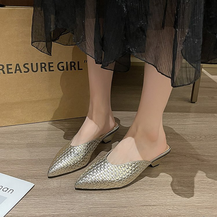 CEDAR SOLE FEMALE MULES - KICK NATIONS