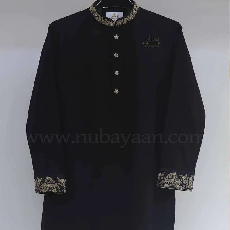 Luxury Black - Nubayaan